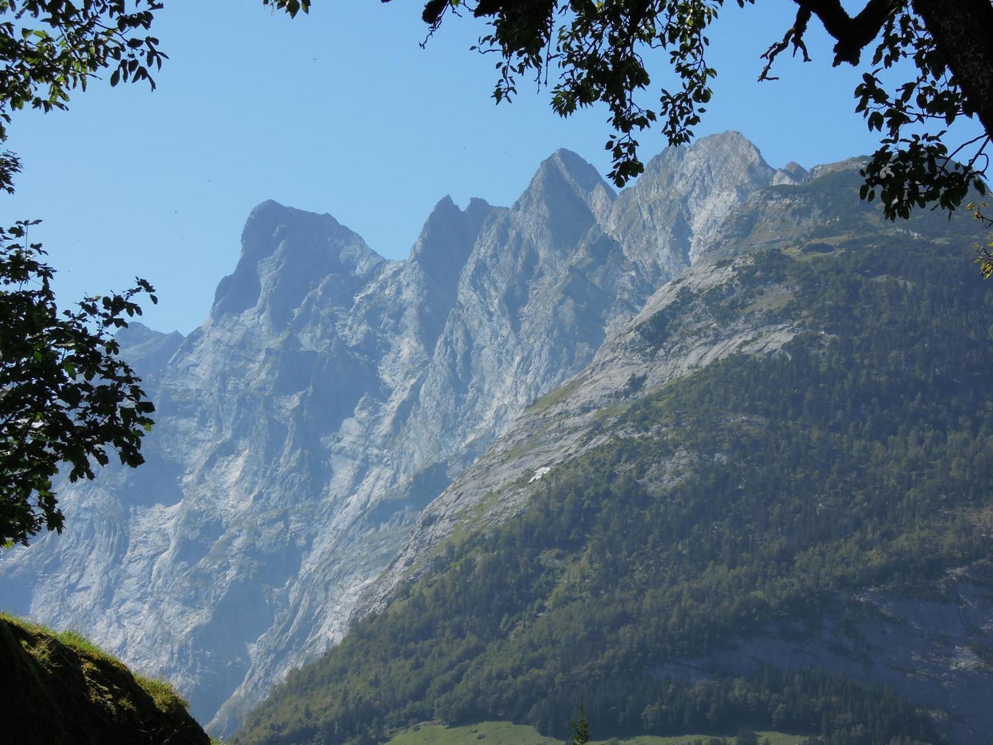 Landgasthof Taennler Innertkirchen Luaran gambar
